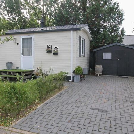 Sfeervol Chalet Op De Veluwe Пюттен Экстерьер фото