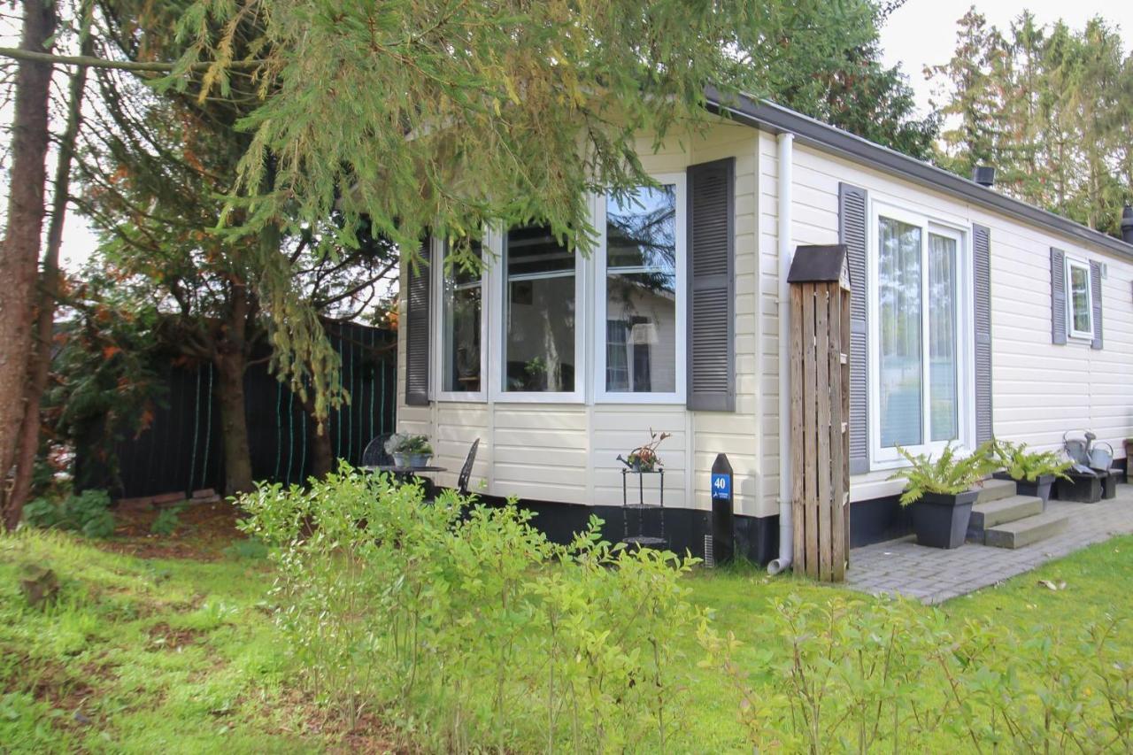 Sfeervol Chalet Op De Veluwe Пюттен Экстерьер фото
