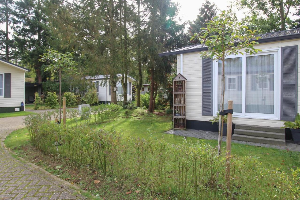 Sfeervol Chalet Op De Veluwe Пюттен Экстерьер фото