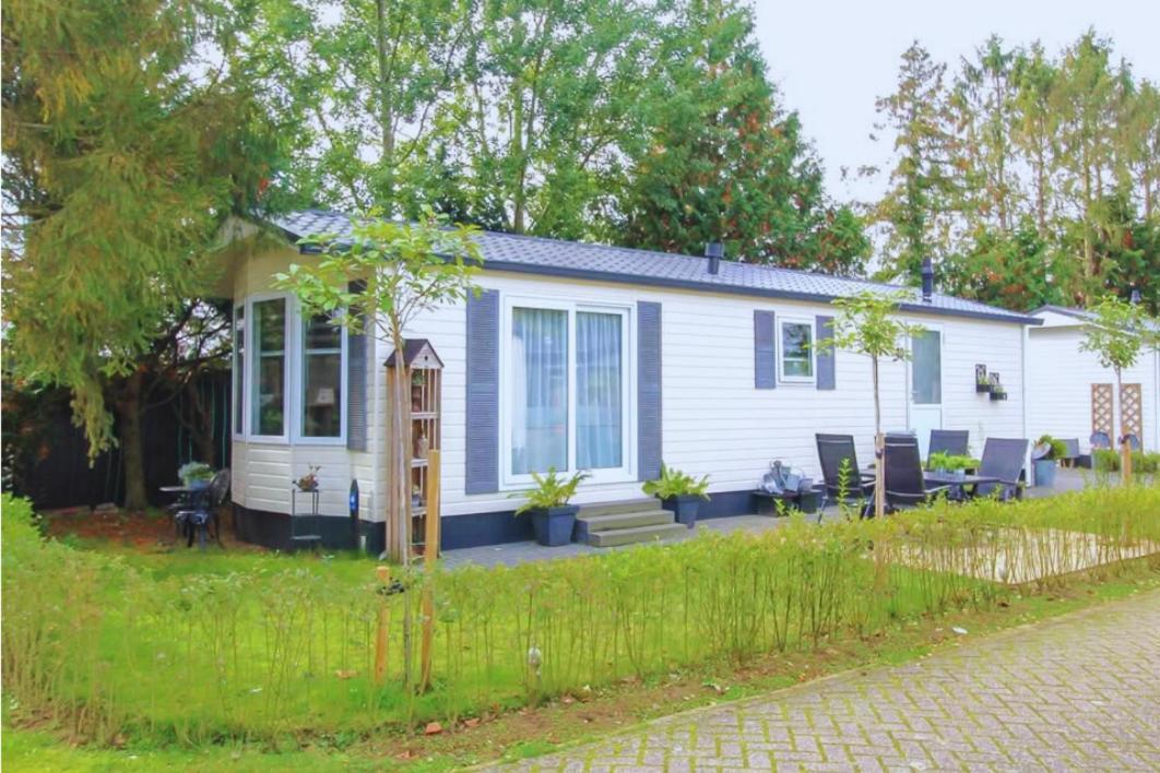 Sfeervol Chalet Op De Veluwe Пюттен Экстерьер фото